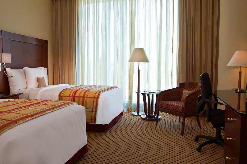 Courtyard By Marriott Doha City Center Exterior photo